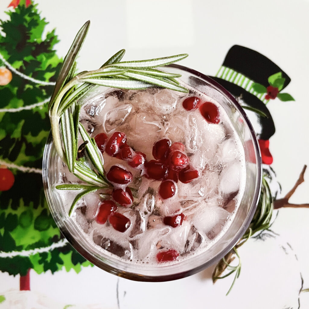 Pomegranate-holiday-cocktail-2